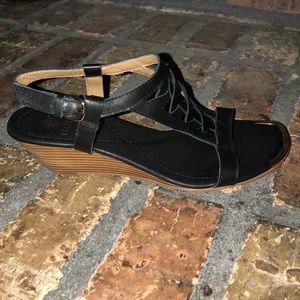 Black wedge sandal